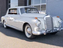 Beige Gebruikt 1961 Mercedes 300 Sedan | € 29.500