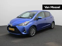 Blauw Gebruikt 2020 Toyota Yaris Hybrid Hatchback | € 16.900 (Eerlijke prijs)