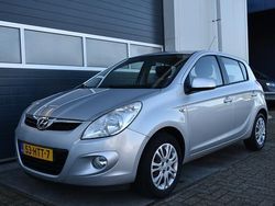 Grijs Gebruikt 2009 Hyundai i20 Hatchback | € 3.999 (Eerlijke prijs)
