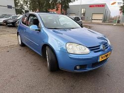 Blauw Gebruikt 2004 VW Golf IV Sportline Hatchback | € 700 (Super prijs)