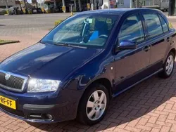 Blauw Gebruikt 2005 Skoda Fabia Elegance Hatchback | € 2.000 (Iets duurder)