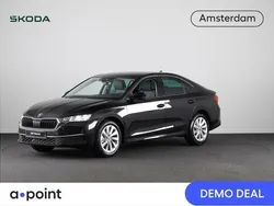 Zwart Gebruikt 2025 Skoda Octavia Business Line Hatchback | € 38.949 (Duur)