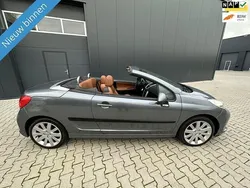 Grijs Gebruikt 2007 Peugeot 207 CC Sport Cabriolet | € 1.950 (Iets duurder)