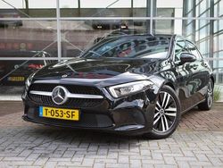 Zwart Gebruikt 2020 Mercedes A200 Premium Plus Hatchback | € 23.850 (Goede deal)