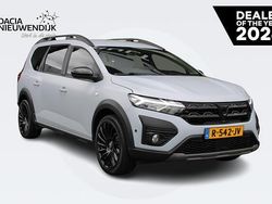 Ijswit 369 Gebruikt 2022 Dacia Jogger Extreme MPV | € 19.495 (Eerlijke prijs)