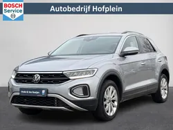 Grijs Gebruikt 2023 VW T-Roc Life SUV | € 27.975 (Super prijs)
