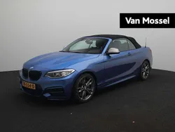 Blauw Gebruikt 2017 BMW M240 Executive Cabriolet | € 35.440 (Eerlijke prijs)