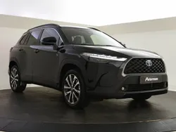 Zwart Gebruikt 2023 Toyota Corolla Cross Style SUV | € 34.800 (Iets duurder)