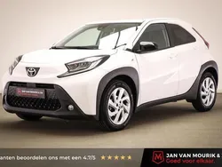 Wit Gebruikt 2022 Toyota Aygo Hatchback | € 16.400 (Eerlijke prijs)