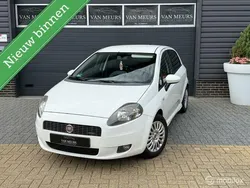 Wit Gebruikt 2009 Fiat Grande Punto Lusso Hatchback | € 1.950 (Eerlijke prijs)