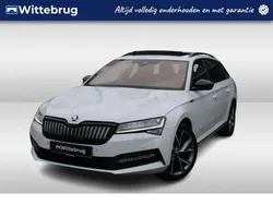 Wit Gebruikt 2021 Skoda Superb SportLine Stationwagen | € 28.950 (Eerlijke prijs)