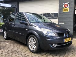 Grijs Gebruikt 2008 Renault Scénic II MPV | € 1.995 (Eerlijke prijs)
