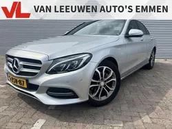 Grijs, metallic lak Gebruikt 2014 Mercedes C180 Prestige Sedan | € 13.948 (Goede deal)