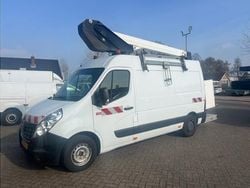 Wit Gebruikt 2017 Renault Master Van | € 10.950 (Goede deal)