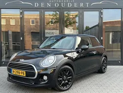 Zwart Gebruikt 2015 Mini ONE Salt Hatchback | € 11.450 (Eerlijke prijs)