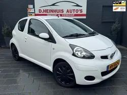 Wit Gebruikt 2012 Toyota Aygo Hatchback | € 2.450 (Super prijs)