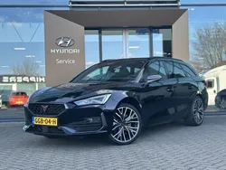 Zwart Gebruikt 2024 Cupra Leon Stationwagen | € 34.900 (Iets duurder)