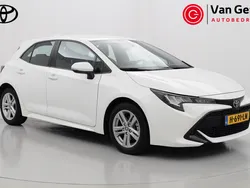 Wit Gebruikt 2020 Toyota Corolla Active Hatchback | € 13.999 (Eerlijke prijs)