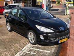 Zwart Gebruikt 2009 Peugeot 308 Hatchback | € 1.999 (Eerlijke prijs)