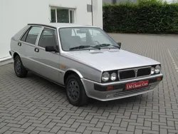 Grijs Gebruikt 1992 Lancia Delta Sedan | € 8.200