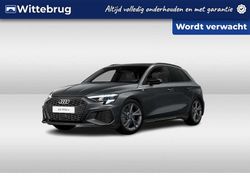 Grijs Gebruikt 2022 Audi A3 Sportback e-tron S-Line Sedan | € 31.450 (Eerlijke prijs)