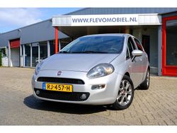 Grijs Gebruikt 2017 Fiat Punto Hatchback | € 6.250 (Eerlijke prijs)