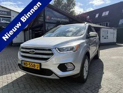 Grijs Gebruikt 2017 Ford Kuga Trend SUV | € 13.900 (Goede deal)