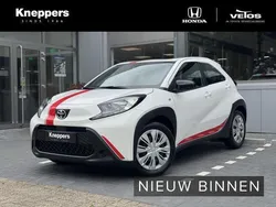 Wit Nieuw 2025 Toyota Aygo Play Hatchback | € 21.400 (Eerlijke prijs)