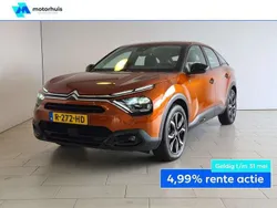 Oranje, metallic lak Gebruikt 2022 Citroën e-C4 Feel Hatchback | € 19.945 (Eerlijke prijs)