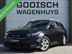 Zwart Gebruikt 2023 Kia Ceed Sportswagon Stationwagen | € 18.400 (Eerlijke prijs)