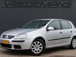Grijs Gebruikt 2007 VW Golf V Comfortline Hatchback | € 1.950 (Goede deal)