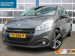 Grijs Gebruikt 2018 Peugeot 208 GT-line Hatchback | € 10.950 (Iets duurder)