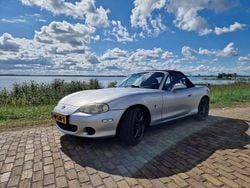 Grijs Gebruikt 2001 Mazda MX5 Exclusive Cabriolet | € 5.600 (Eerlijke prijs)