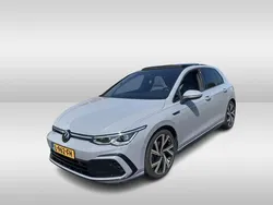 Grijs Gebruikt 2021 VW Golf VIII R-line Hatchback | € 25.750 (Eerlijke prijs)