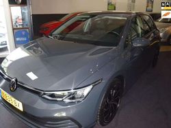 Grijs Gebruikt 2021 VW Golf VIII Life Hatchback | € 21.999 (Eerlijke prijs)