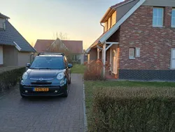 Grijs Gebruikt 2015 Fiat 500L Living MPV | € 5.549 (Eerlijke prijs)