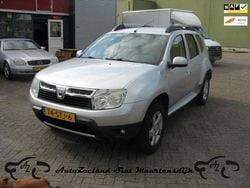 Grijs Gebruikt 2012 Dacia Duster Lauréate SUV | € 6.150 (Eerlijke prijs)