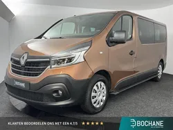 Bruin Gebruikt 2021 Renault Trafic Zen Van | € 36.500