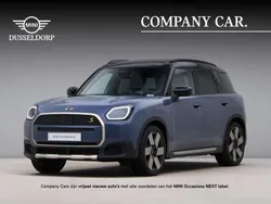 Blauw Nieuw 2024 Mini Countryman Favoured SUV | € 58.190 (Duur)