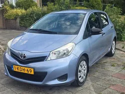 Blauw Gebruikt 2012 Toyota Yaris Hatchback | € 6.450 (Goede deal)