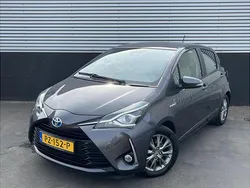 Gebruikt 2017 Toyota Yaris Hybrid Design | € 16.749 (Super prijs)