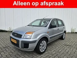 Grijs Gebruikt 2007 Ford Fusion MPV | € 999 (Eerlijke prijs)