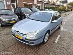 Blauw Gebruikt 2006 Citroën C5 Prestige Hatchback | € 4.450 (Eerlijke prijs)
