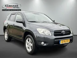 Grijs Gebruikt 2007 Toyota RAV4 Executive SUV | € 8.901 (Eerlijke prijs)