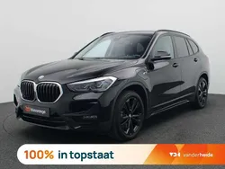 Zwart Gebruikt 2022 BMW X1 Comfort Edition SUV | € 31.900 (Eerlijke prijs)
