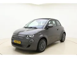 Bruin Gebruikt 2021 Fiat 500e Passion Hatchback | € 19.945 (Duur)