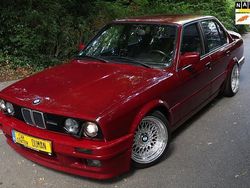 Rood Gebruikt 1989 BMW 320 Sedan | € 30.950