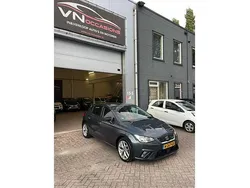 Grijs Gebruikt 2019 Seat Ibiza Business Hatchback | € 14.950 (Goede deal)