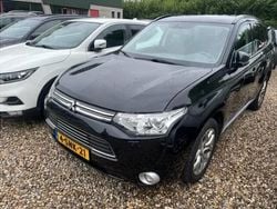 Zwart Gebruikt 2013 Mitsubishi Outlander Intense+ SUV | € 8.000 (Duur)