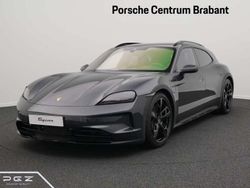 Grijs Gebruikt 2025 Porsche Taycan Cross Turismo Sedan | € 139.750